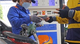 Hà Nội: Petrolimex tăng thời gian bán xăng dầu để phục vụ người tiêu dùng
