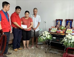 Hỗ trợ gia đình có 4 người đuối nước ở Nam Định
