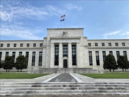 Fed: Kinh tế Mỹ sẽ &#39;hạ nhiệt&#39; cả tăng trưởng lẫn lạm phát vào cuối năm