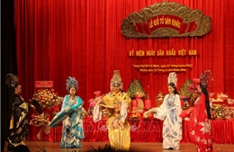 Sân khấu TP Hồ Chí Minh: Đổi mới phương cách hoạt động để tồn tại