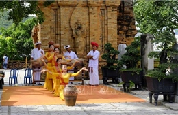 Du lịch Nha Trang hòa quyện với đời sống văn hóa​