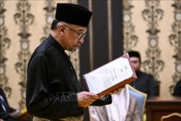 Điện mừng Thủ tướng Malaysia