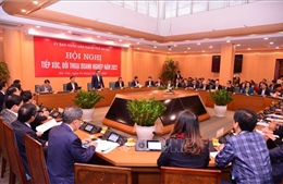 Chủ tịch UBND thành phố Hà Nội đối thoại với doanh nghiệp