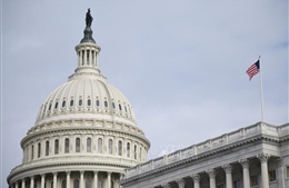 Dự luật chi tiêu chính phủ vượt qua &#39;ải&#39; Thượng viện Mỹ
