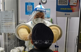 Trung Quốc điều chỉnh BHYT để giảm gánh nặng cho bệnh nhân mắc COVID-19
