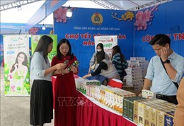 Hà Nam: Khai mạc Chợ Tết Công đoàn 2023