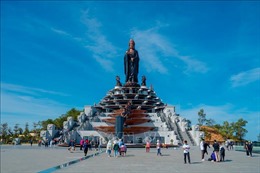 Núi Bà Đen đón hơn 1 triệu lượt du khách dịp Tết Quý Mão 2023