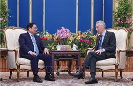 Thủ tướng Phạm Minh Chính dự lễ đón, hội đàm với Thủ tướng Lý Hiển Long