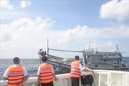 Hỗ trợ sửa chữa tàu cá bị hỏng giúp ngư dân 