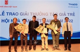 Hai tác giả của Thành phố Hồ Chí Minh đoạt giải thưởng Tác giả trẻ năm 2022