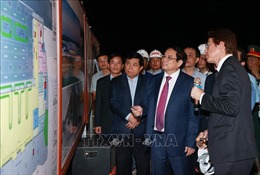 Thủ tướng kiểm tra tiến độ xây dựng Nhà ga hành khách T2 sân bay Phú Bài