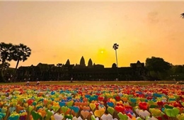 Campuchia phá vỡ kỷ lục màn trưng bày trái tim gấp bằng giấy lớn nhất thế giới