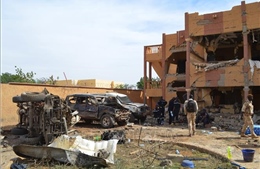 Đánh bom liều chết tại Mali làm ít nhất 69 người thương vong
