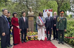 Kỷ niệm 133 năm ngày sinh Chủ tịch Hồ Chí Minh tại Pháp