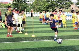 Khai trương Trung tâm bóng đá cộng đồng đầu tiên tại Phú Thọ