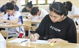Kỳ thi Tốt nghiệp THPT 2023: Thí sinh Phú Thọ, Sơn La làm bài thi các môn tổ hợp