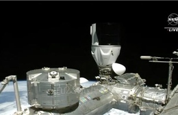 NASA: Tàu vũ trụ Dragon của SpaceX rời ISS để trở về Trái Đất