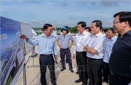 Phó Thủ tướng Trần Lưu Quang làm việc tại Cần Thơ về các dự án ODA