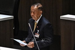 Chủ tịch Quốc hội Vương Đình Huệ chúc mừng Chủ tịch Quốc hội Thái Lan