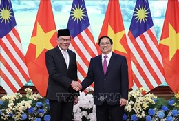 Thủ tướng Phạm Minh Chính hội đàm với Thủ tướng Malaysia Anwar Ibrahim