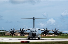 Va chạm giữa máy bay Canada và Pháp tại căn cứ Guam