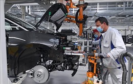 Volkswagen &#39;bắt tay&#39; với các nhà sản xuất để đảm bảo nguồn cung chip