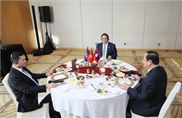 Thủ tướng Phạm Minh Chính ăn sáng, làm việc với Thủ tướng Campuchia và Thủ tướng Lào