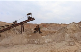 Chuyển Cơ quan Công an điều tra việc bãi cát xã Chu Phan có dấu hiệu bị khai thác trộm