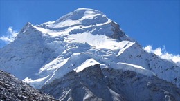 Lần đầu khảo sát khoa học trên đỉnh núi Cho Oyu cao thứ 6 thế giới