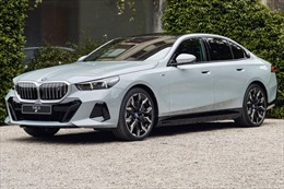 BMW ra mắt dòng xe series 5 lần đầu tiên tại Hàn Quốc
