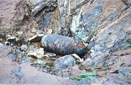 Sau mưa lũ, phát hiện quả bom nặng 340 kg tại Yên Bái
