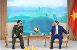 Thủ tướng Phạm Minh Chính tiếp Tổng Tư lệnh Quân đội Hoàng gia Campuchia