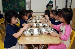 Giám sát bếp ăn tập thể trong trường học, vì sức khỏe học sinh