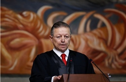 Chánh án Tòa áo Tối cao Mexico từ chức
