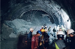 Vụ sập đường hầm ở Ấn Độ: Cần thêm 2 ngày nữa để giải cứu công nhân