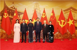 Chiêu đãi trọng thể chào mừng Tổng Bí thư, Chủ tịch nước Trung Quốc Tập Cận Bình và Phu nhân