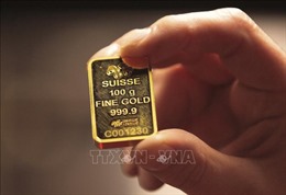 Đồng USD suy yếu tạo lực đẩy cho giá vàng thế giới