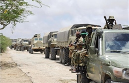 Phiến quân Al-Shabab bắt giữ trực thăng của LHQ ở Somalia