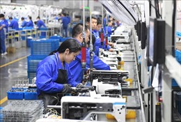 Bloomberg: Kinh tế Trung Quốc có thể phục hồi chậm trong năm 2024