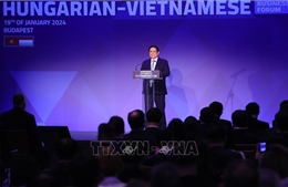 Thủ tướng Phạm Minh Chính và Thủ tướng Viktor Orbán dự Diễn đàn Doanh nghiệp Việt Nam - Hungary