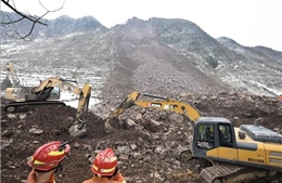 Lở đất tại Trung Quốc: Nâng mức ứng phó khẩn cấp, đẩy mạnh tìm kiếm cứu nạn 