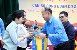 Đà Nẵng: Tri ân, hỗ trợ 300 cán bộ Công đoàn cơ sở có hoàn cảnh khó khăn