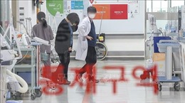 Hàn Quốc: Rất ít bác sĩ tập sự trở lại làm việc sau thời hạn chót 