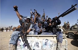 Quân đội Mỹ tấn công 3 địa điểm dưới lòng đất của Houthi ở Yemen