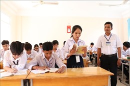Nâng cao trình độ dân trí vùng đồng bào dân tộc Khmer