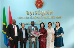 Doanh nhân Burundi được bổ nhiệm làm Lãnh sự danh dự của Việt Nam