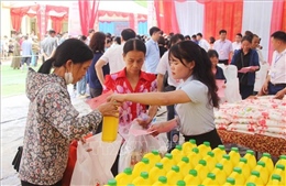 Lạng Sơn: Nhiều hoạt động hỗ trợ hộ nghèo tại chương trình Chợ Nhân đạo