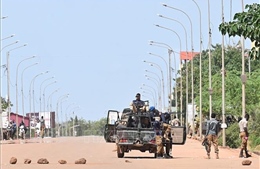 Chính quyền quân sự Burkina Faso kéo dài giai đoạn chuyển tiếp thêm 5 năm