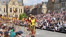 Đoàn cà kheo Hoàng gia vùng Merchtem (Bỉ) lần thứ 5 tham dự Festival Huế