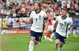 EURO 2024: Thủng lưới bởi siêu phẩm, đội tuyển Anh lỡ cơ hội đoạt vé sớm
